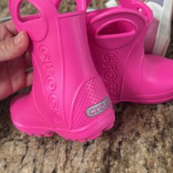 Girl Crocs