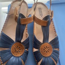 Pikolinos Women Shoes