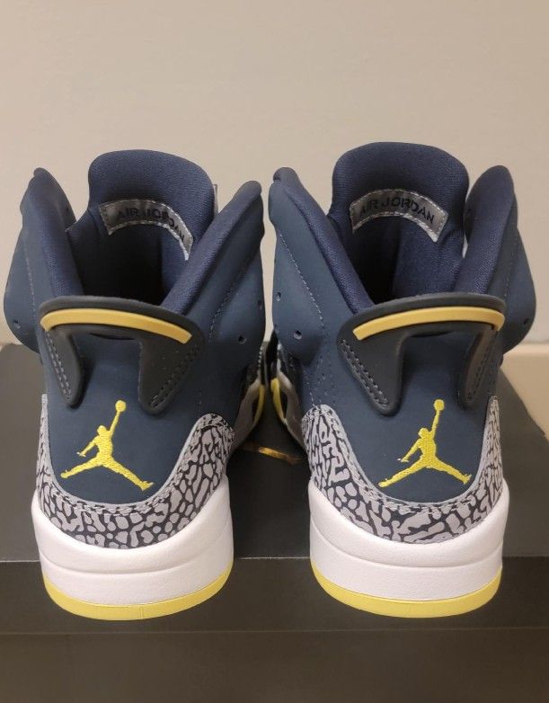 Nike AIR JORDAN SON OF MARS ARMORY NAVY BLUE LIME-WHITE CEMENT elephant White 8 Nike AIR JORDAN SON OF MARS ARMORY NAVY BLUE LIME WHITE  main image 4