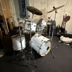 Pearl Export Series Drum Kit