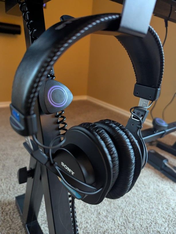 SONY MDR7506 Professional large diaphragm headphones