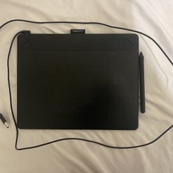Wacom Intuos Art Tablet