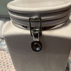 Cookie Jar/ Canister