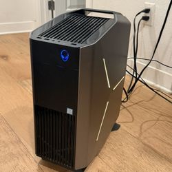 Alienware Aurora R7 Gaming PC (i7-8700 / GTX 1080 Ti / 32GB RAM)