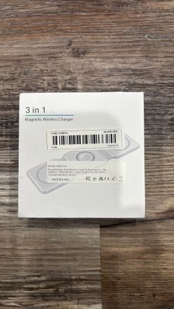 3-in-1 Foldable Magnetic Wireless Charger – New Open Box