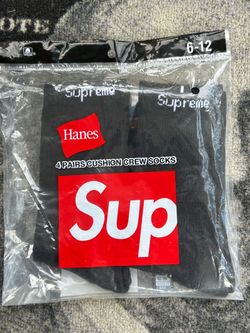 Supreme x Hanes Black Crew Socks 4-Pack