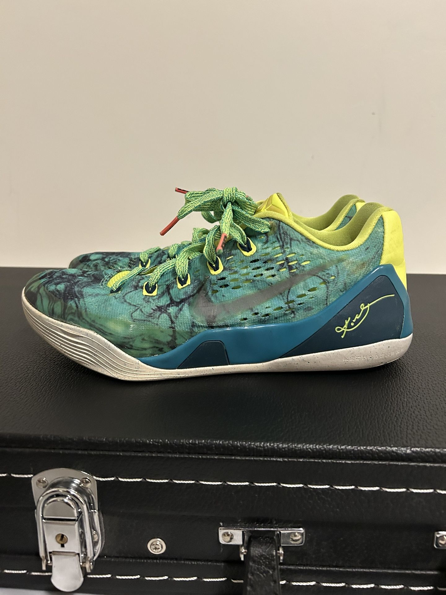 Nike Kobe 9 ‘Easter’