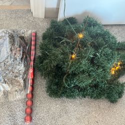 35 Ft Christmas garland with lights, pine cones, all for $20