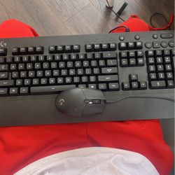 Logitec Keyboard And Mouse