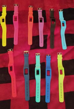 FITBIT COVERS DIFFERENT COLORS