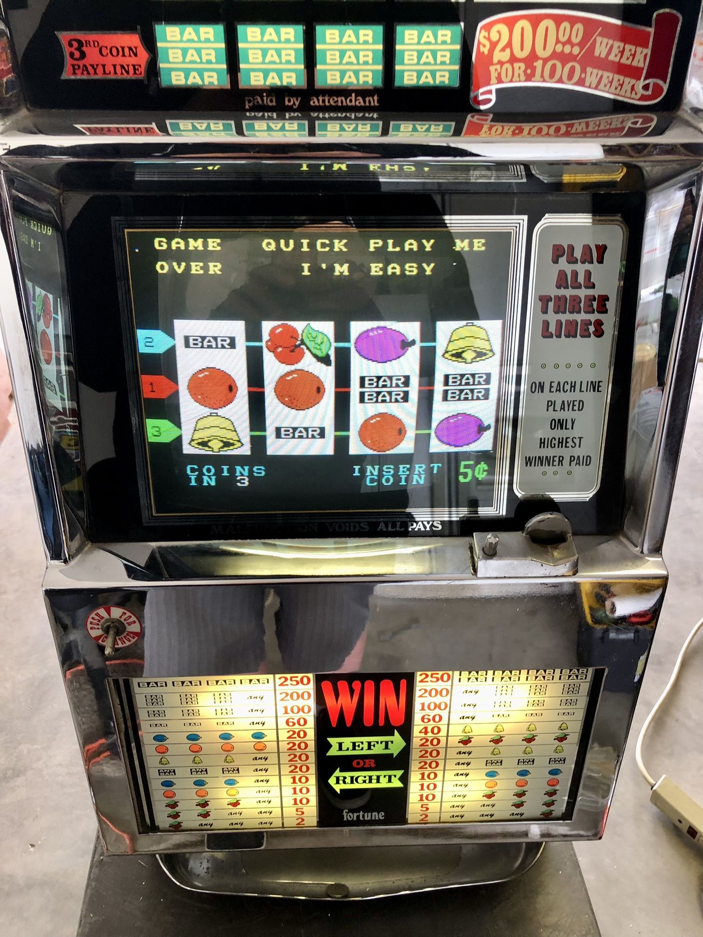 Vintage Nickel Slot Machine. for Sale in Hesperia, CA - OfferUp