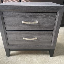 Wood End Table 
