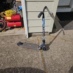 Root Industry Pro Scooter