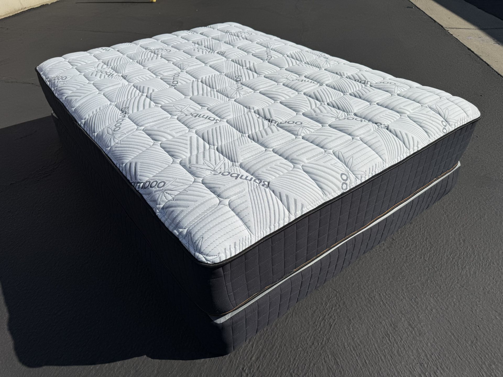 Full Euro Bamboo Supreme Mattress And Boxspring 
