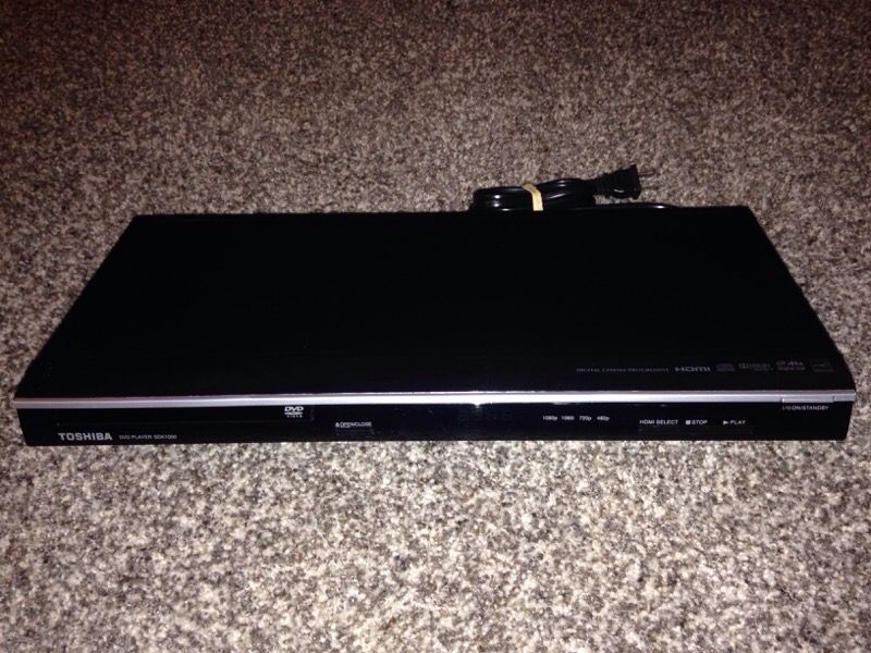 TOSHIBA SDK1000KU UPSCALING HDMI DVD PLAYER - NEW CONDITION
