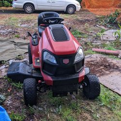 Craftsman T3300 Riding Mower 
