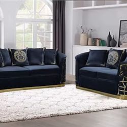 2 PC SOFA AND LOVESEAT NEW IN BOX