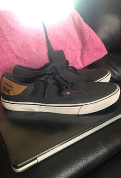 Levi shoes