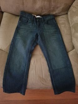 New Levi's Jeans size 5 reg. $42 reg price.