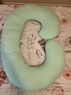 C-Shaped Body Pillow