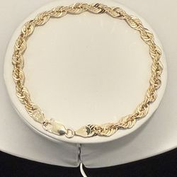 10kt Gold Rope Design Bracelet 