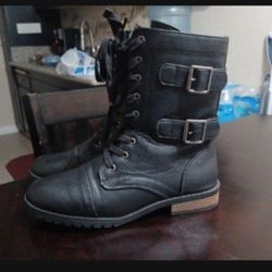 8 Combat Boot
