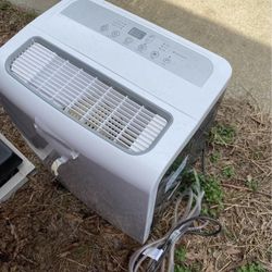 Dehumidifier 