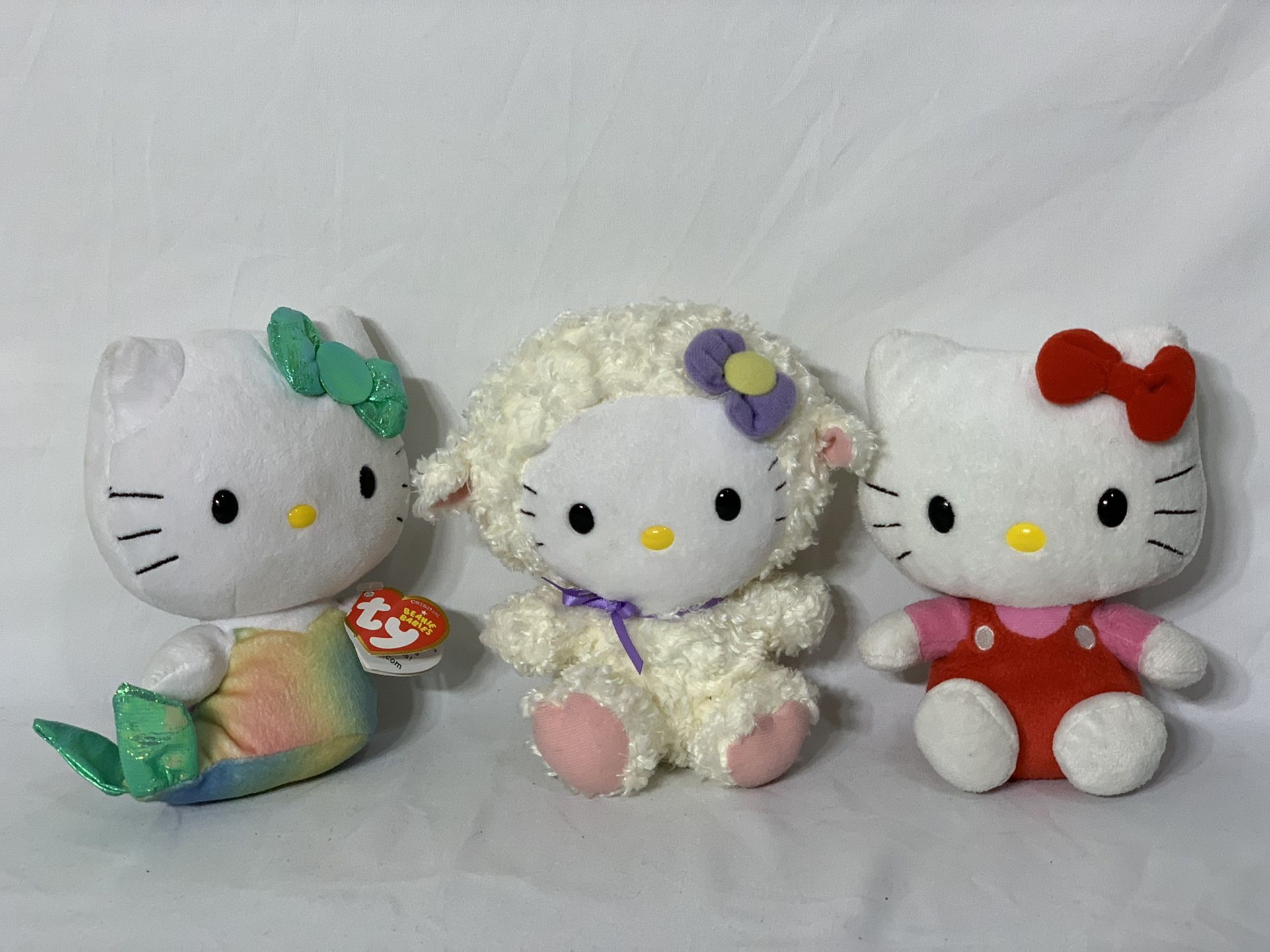 Hello Kitty Beanie Babies