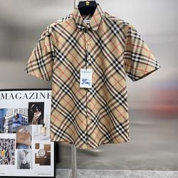Burberry🌟Short-sleeved shirt
