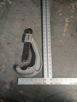 Bridget pipe cutter