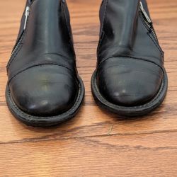 Aerosoles Cut-Off Leather Heeled Bootes Shoes for Work Or Sophisticated Outings Size U.S. 8.5