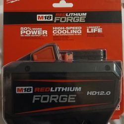 Milwaukee M18 RED LITHIUM FORGE HD12.0