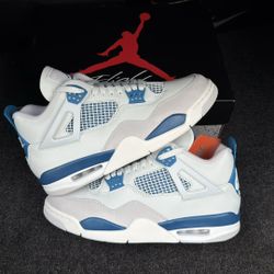 Air Jordan 4 Military Blue 