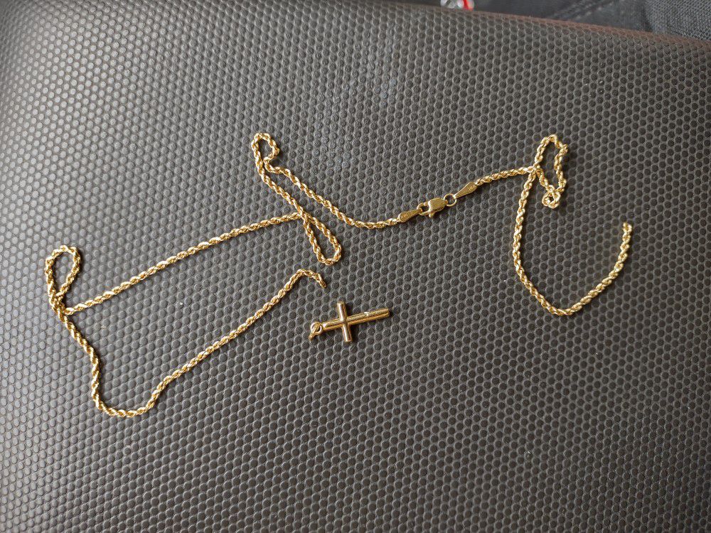 Women's 14k Gold Necklace With 14k Cross 