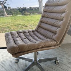 4 Hands Leather desk Chair 