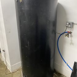 200 gallon water reservoir