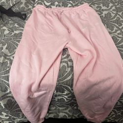 Pretty Little Thing Sweatpants 