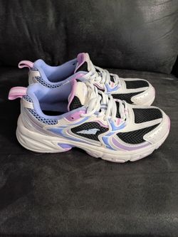 Avia Women's 5000 Performance Sneakers