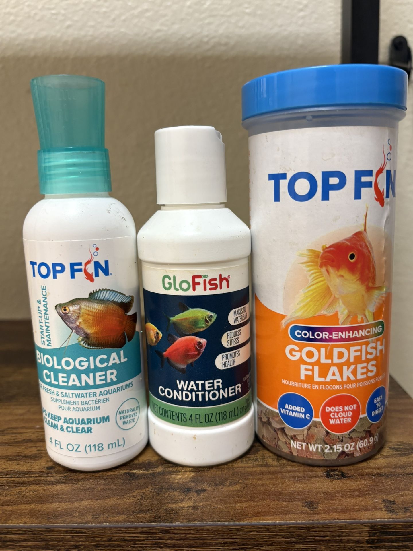 Water Conditioner And Goldfish Flakes