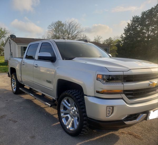 Chevy Silverado LTZ 4x4 2018 for Sale in Baytown, TX - OfferUp