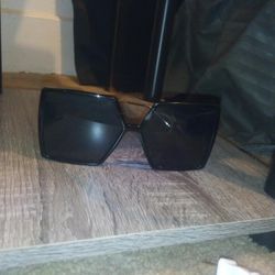  Sunglasses 