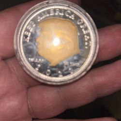 2020 Trump Commemorative Coin