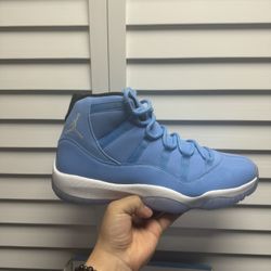 Jordan 11 Pantone Size 13