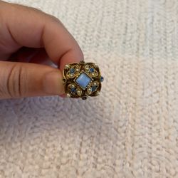 Woman’s Ring Costume  jewelry  …  belonged to my aunt 