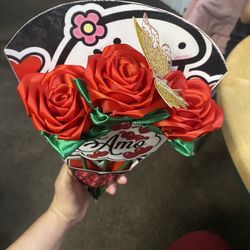 Rosas Eternas & Servilletas Bordadas a Mano