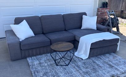Sectional couch