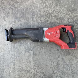 Sawzall Milwaukee M18