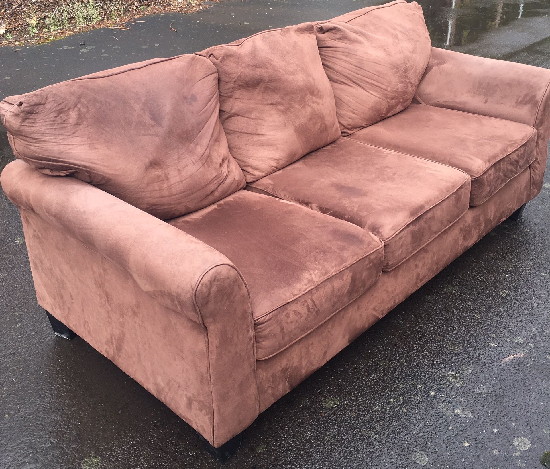 Brown Suede Couch for Sale in Wilsonville, OR OfferUp