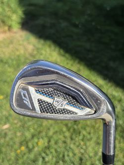 Wilson Staff D7 8 Iron Golf Club, RH