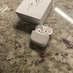 (Barely Used) Apple Airpod 4 With Active Noise Cancellations